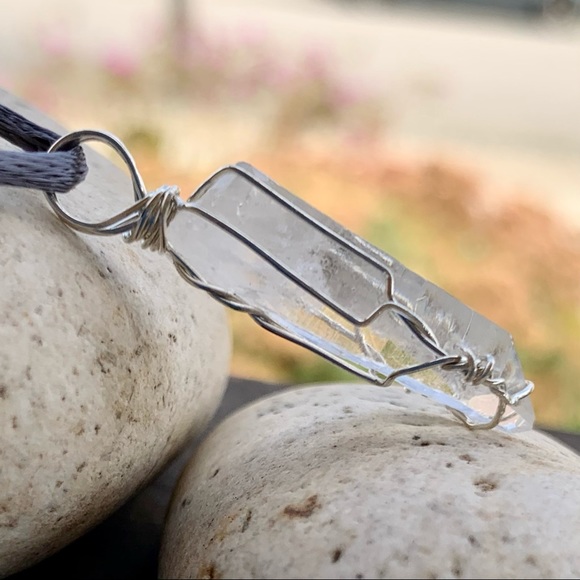 Small Quartz Crystal Necklace - Picture 9 of 14